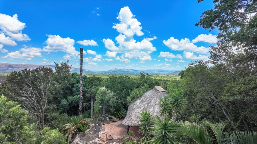 4 Bedroom Property for Sale in Waagfontein North West